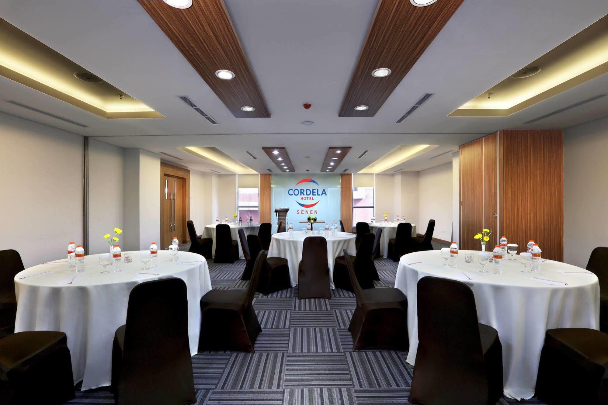 Cordela Senen Jakarta Exterior foto